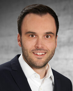 Fabian Schl&auml;pfer